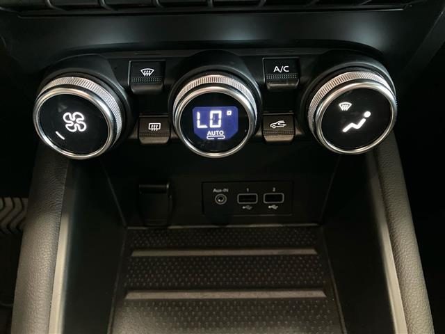 RENAULT Captur usata 21