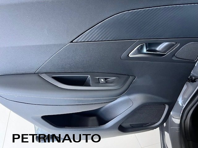 PEUGEOT 2008 usata, con Controllo trazione
