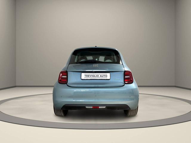 FIAT 500e usata, con Autoradio