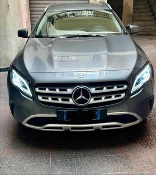 MERCEDES-BENZ GLA 200 usata, con Airbag Passeggero