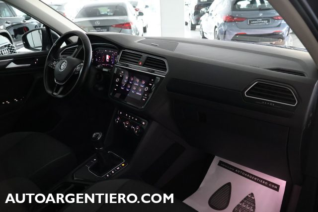 VOLKSWAGEN Tiguan usata, con Sensore di pioggia