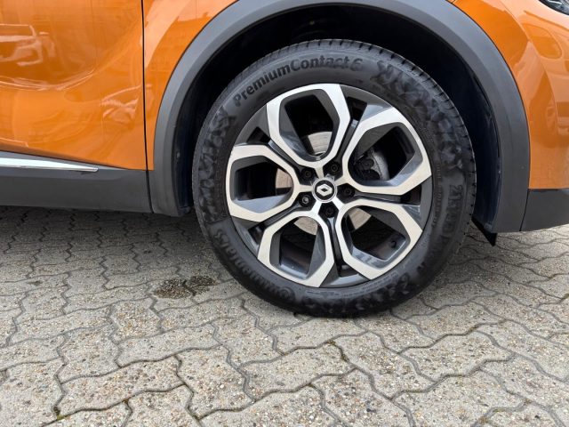 RENAULT Captur usata, con Autoradio