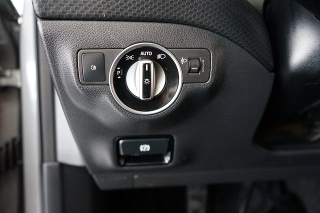 MERCEDES-BENZ A 160 usata 48