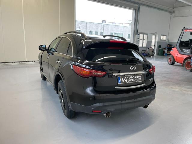 INFINITI QX70 usata, con Alzacristalli elettrici