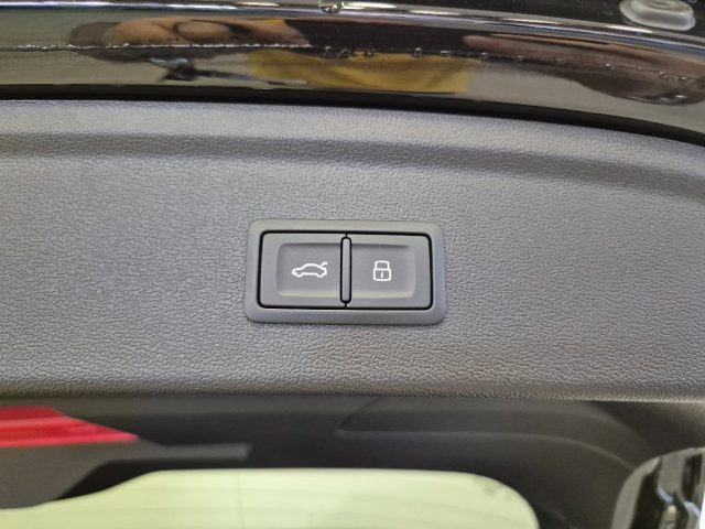 AUDI A3 usata, con Sensori di parcheggio posteriori