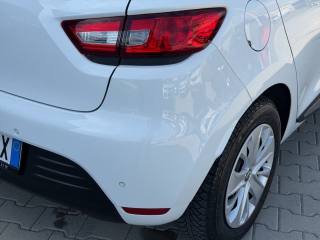 RENAULT Clio usata, con Airbag testa