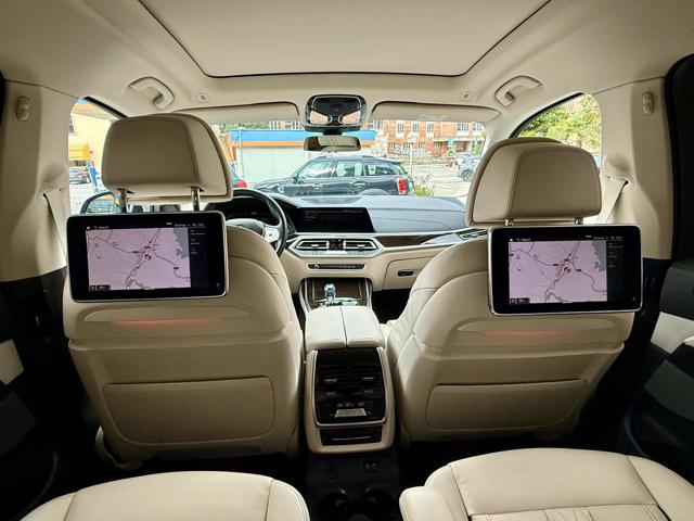 BMW X7 usata, con USB
