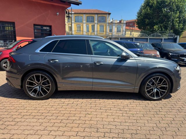 AUDI Q8 usata, con Boardcomputer