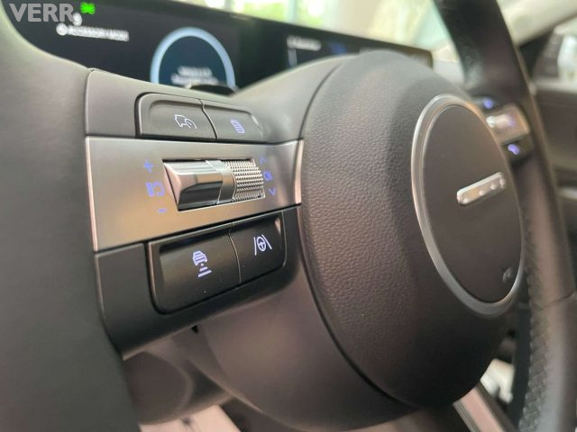 HYUNDAI Kona usata, con USB