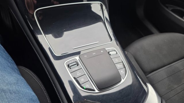 MERCEDES-BENZ GLC 200 usata, con Fari LED