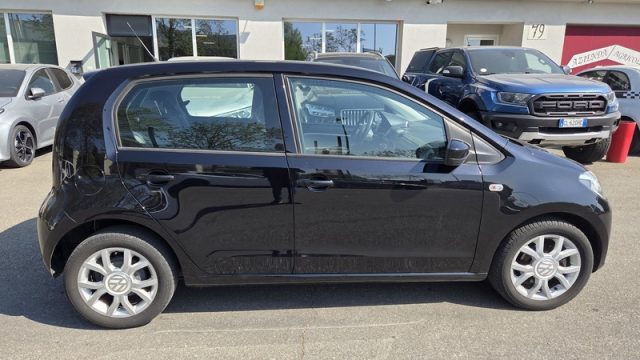 VOLKSWAGEN up! usata, con Boardcomputer