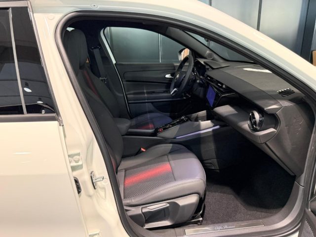 ALFA ROMEO Junior usata, con Controllo automatico clima
