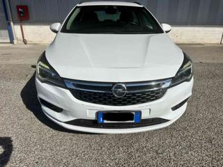 OPEL Astra usata, con Airbag