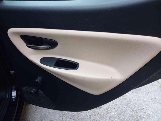 LANCIA Ypsilon usata 19