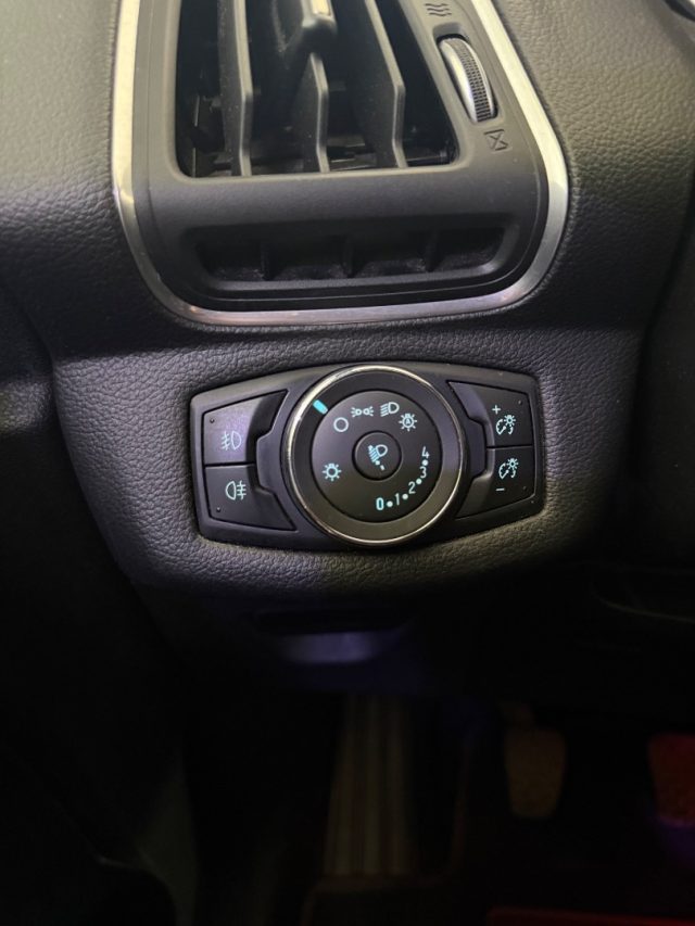 FORD B-Max usata 13