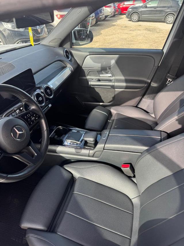 MERCEDES-BENZ GLB 200 usata, con Controllo trazione