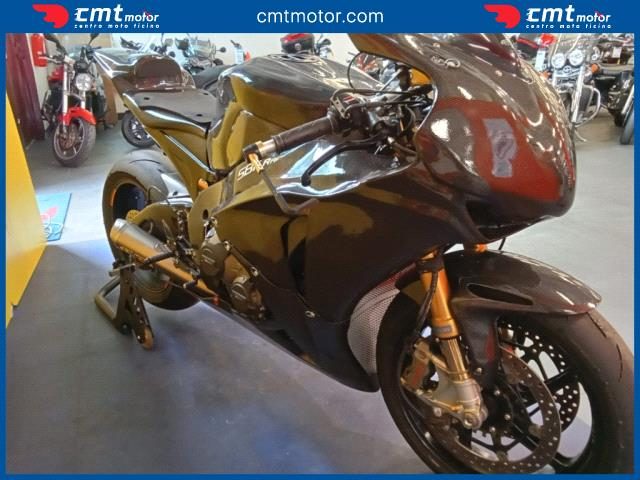 HONDA CBR 1000 RR usata 1