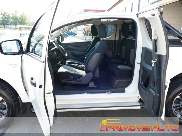 MITSUBISHI L200 usata, con Controllo trazione