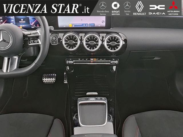 MERCEDES-BENZ CLA 200 usata, con Chiusura centralizzata