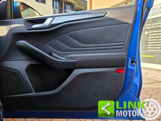 FORD Focus usata, con Specchietti laterali elettrici