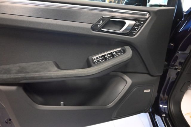 PORSCHE Macan usata 127