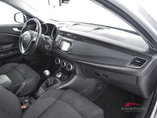 ALFA ROMEO Giulietta usata 11