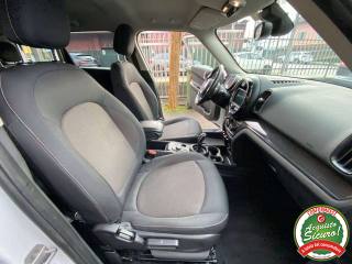 MINI Cooper D usata, con Park Distance Control