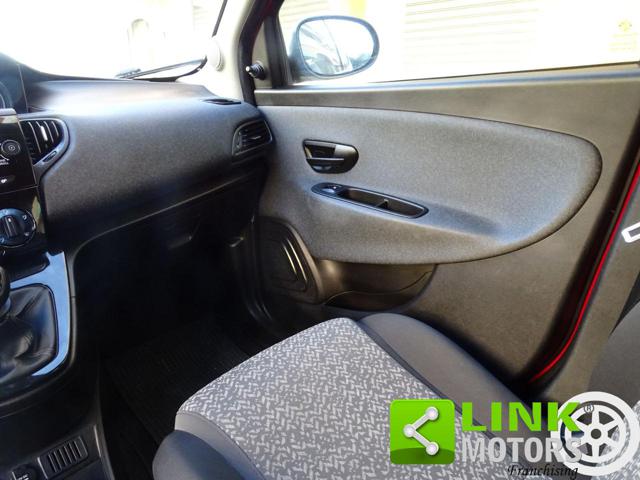 LANCIA Ypsilon usata, con Servosterzo