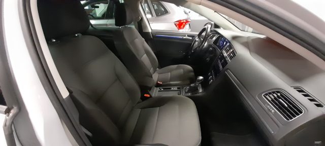 VOLKSWAGEN e-Golf usata 30