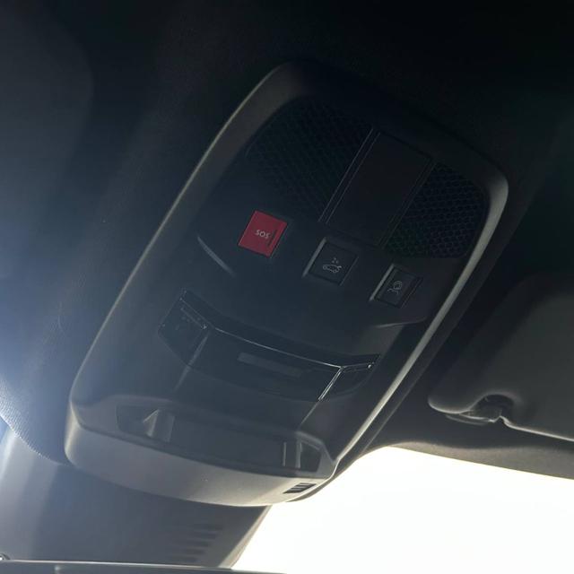 ALFA ROMEO Junior usata, con Fari LED