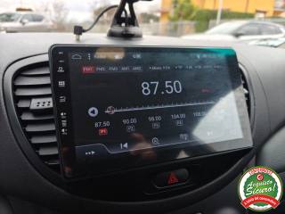 HYUNDAI i10 usata, con USB