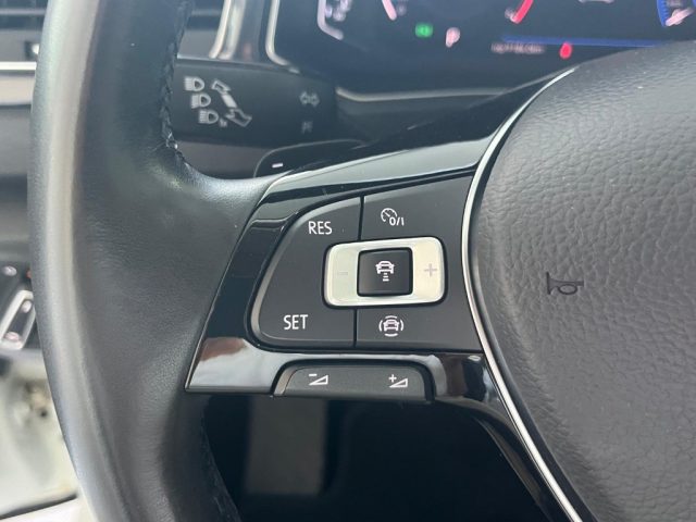 VOLKSWAGEN T-Roc usata, con Controllo trazione