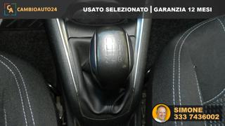 PEUGEOT 208 usata, con USB