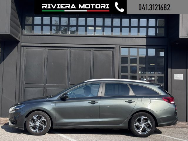HYUNDAI i30 usata, con Airbag laterali