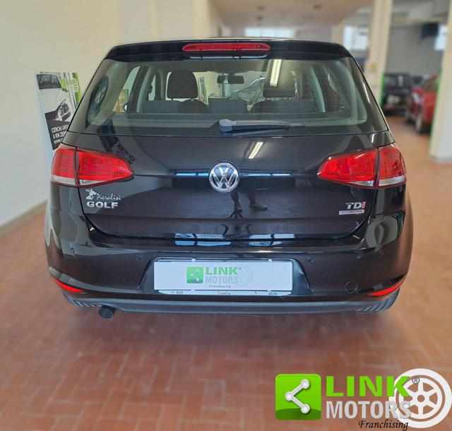 VOLKSWAGEN Golf usata, con Airbag testa