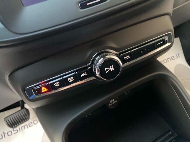 VOLVO XC40 usata 35