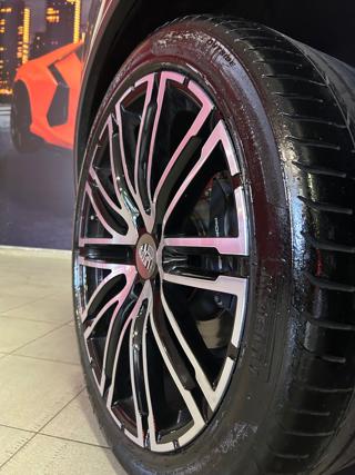 PORSCHE Cayenne usata, con Servosterzo