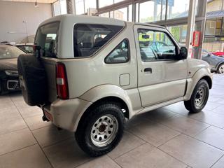 SUZUKI Jimny usata, con Autoradio