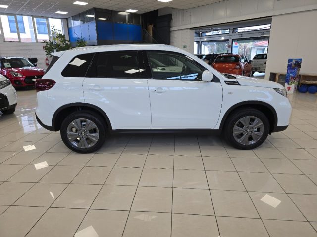SUZUKI Vitara usata, con Autoradio