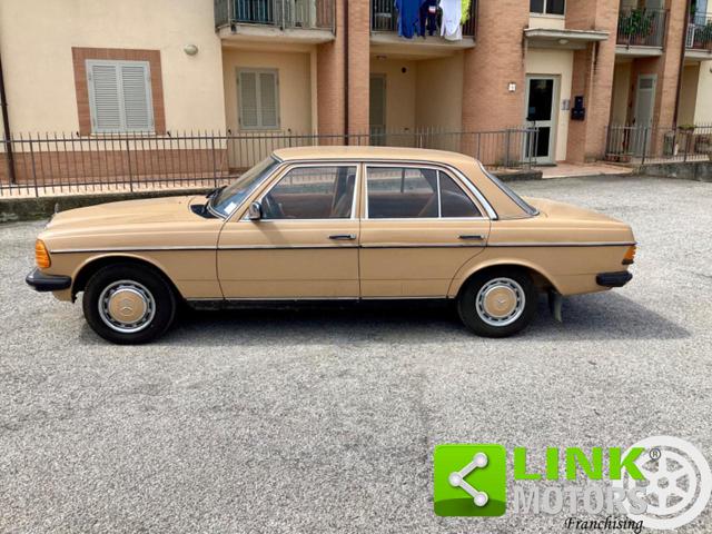 MERCEDES-BENZ 300 usata 7