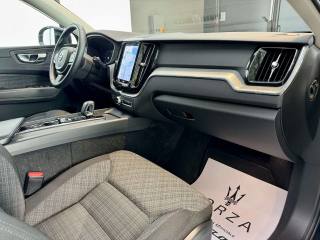 VOLVO XC60 usata, con Sistema di navigazione