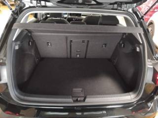 VOLKSWAGEN Golf usata, con Controllo trazione