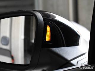 VOLKSWAGEN Golf usata, con Sensore di pioggia