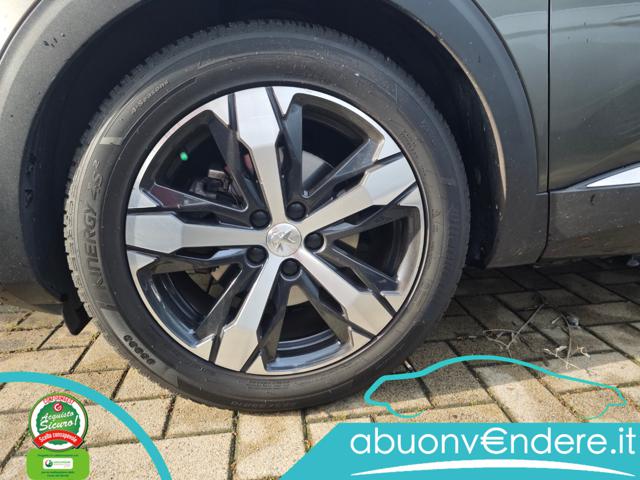 PEUGEOT 3008 usata, con Volante in pelle