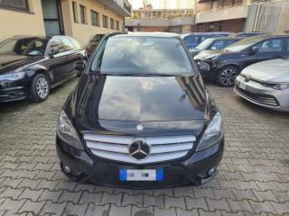 MERCEDES-BENZ B 180 usata, con Airbag