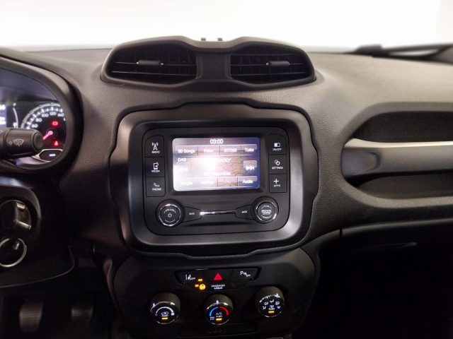 JEEP Renegade usata, con USB
