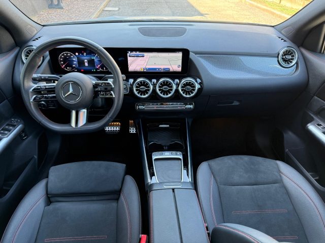 MERCEDES-BENZ GLA 200 usata, con Climatizzatore