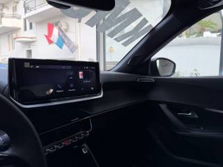 PEUGEOT 2008 usata, con Chiusura centralizzata telecomandata