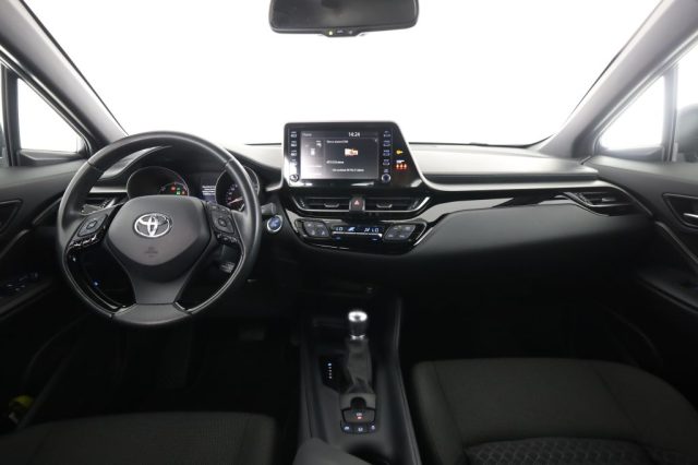 TOYOTA C-HR usata 4