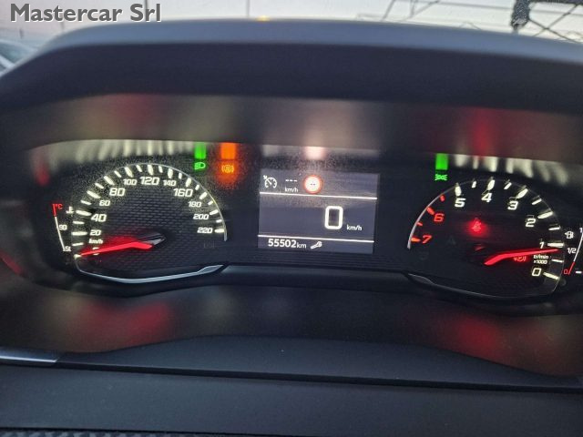 PEUGEOT 2008 usata, con Volante in pelle